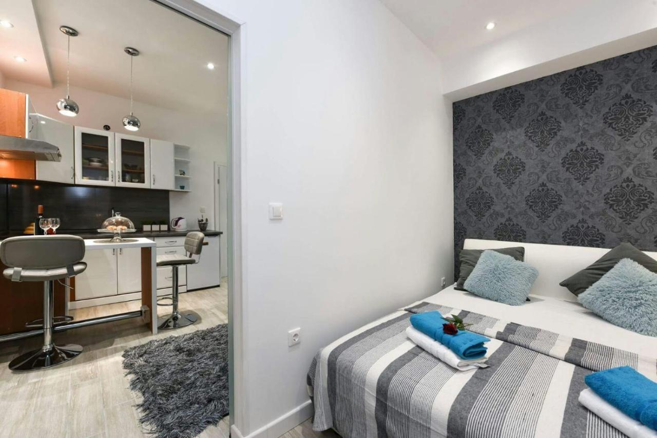 G&T Apartment Zadar Eksteriør billede
