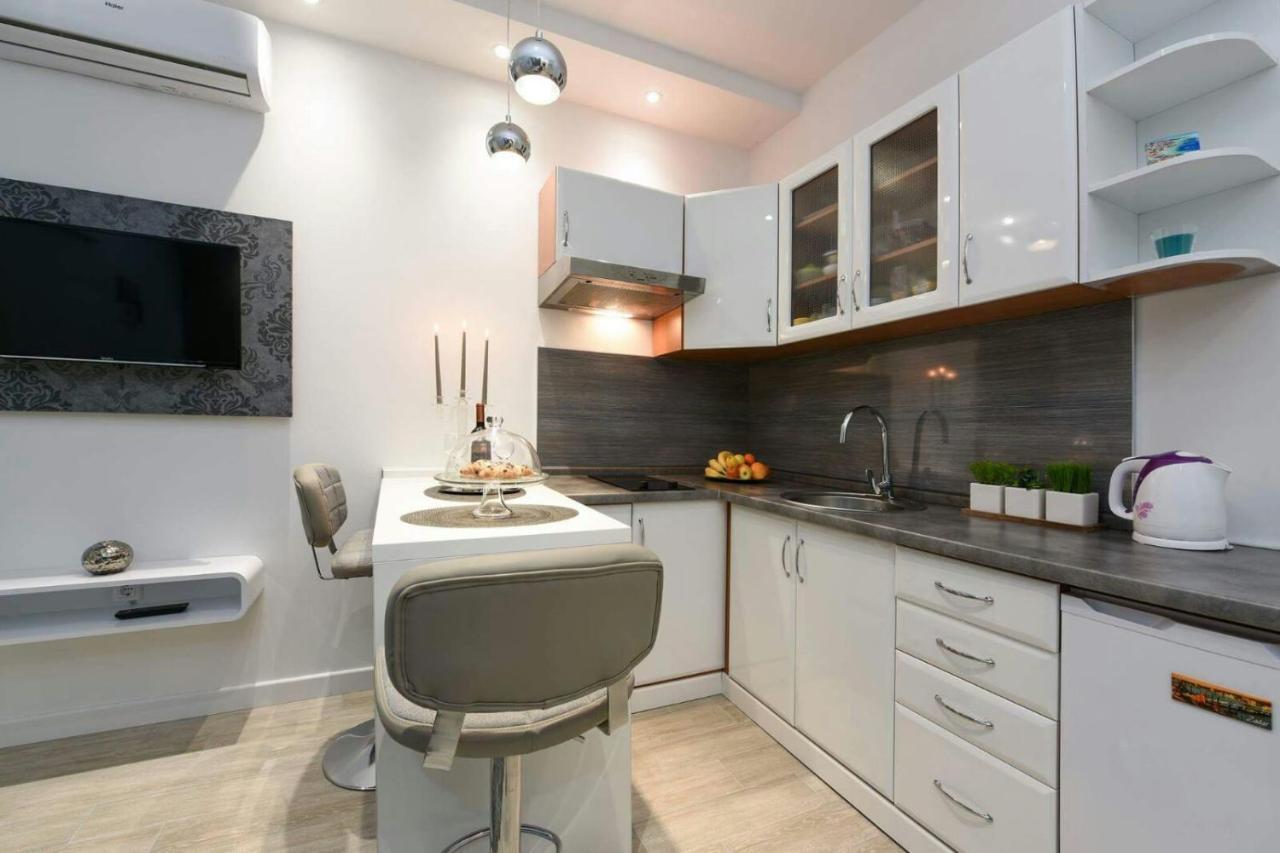 G&T Apartment Zadar Eksteriør billede